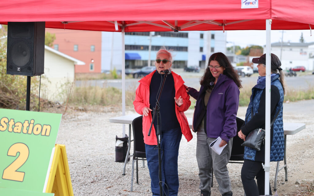 r MacLean, Sharon Collins and Andree Crepeau, members of the Coal Town Trail Board