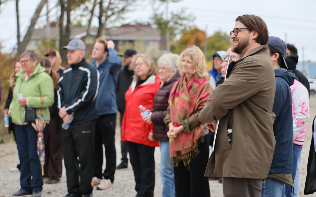 r MacLean, Sharon Collins and Andree Crepeau, members of the Coal Town Trail Board